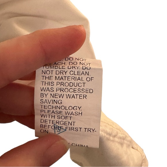 Women’s SHEIN White Tank Top/Sleeveless Shirt With Multicolored Print. Size 3X. - Picture 8 of 8